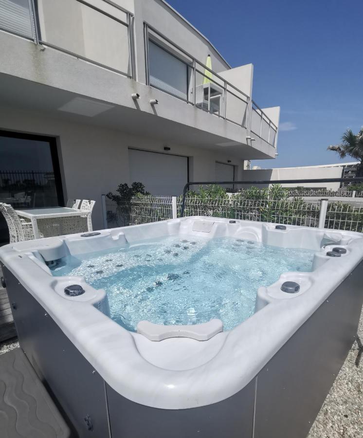 Le Nautilia Residence De Luxe "Reservee Aux Couples" Agde Luaran gambar